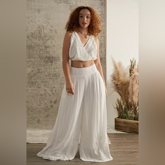 NWT FREE PEOPLE Angie’s set - Picture 3 of 11